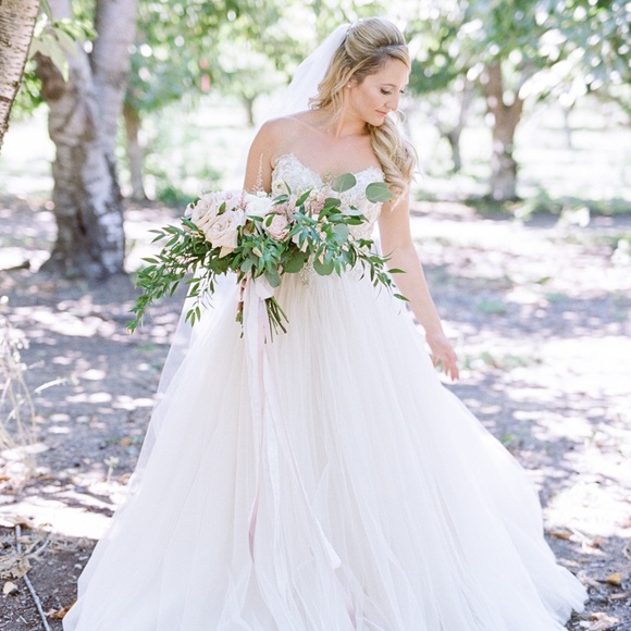 Meet your Posher, Brittany - Picture 4 of 6